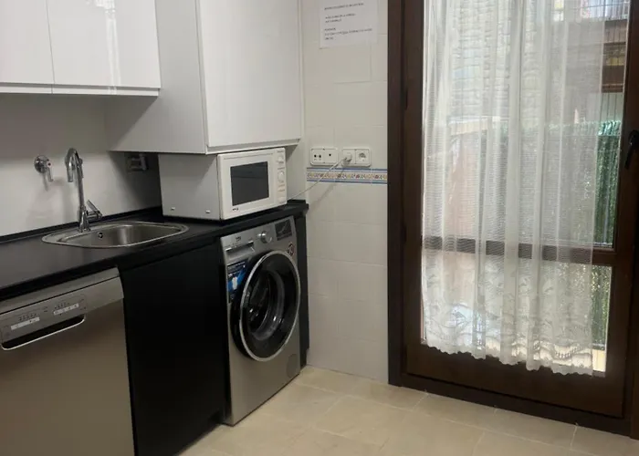 Casa Escarlata, Aventura En Pirineos Lägenhet