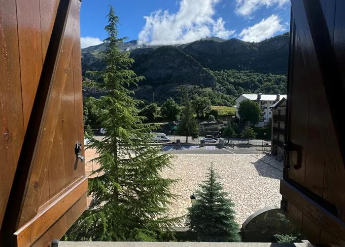 Lägenhet Casa Escarlata, Aventura En Pirineos